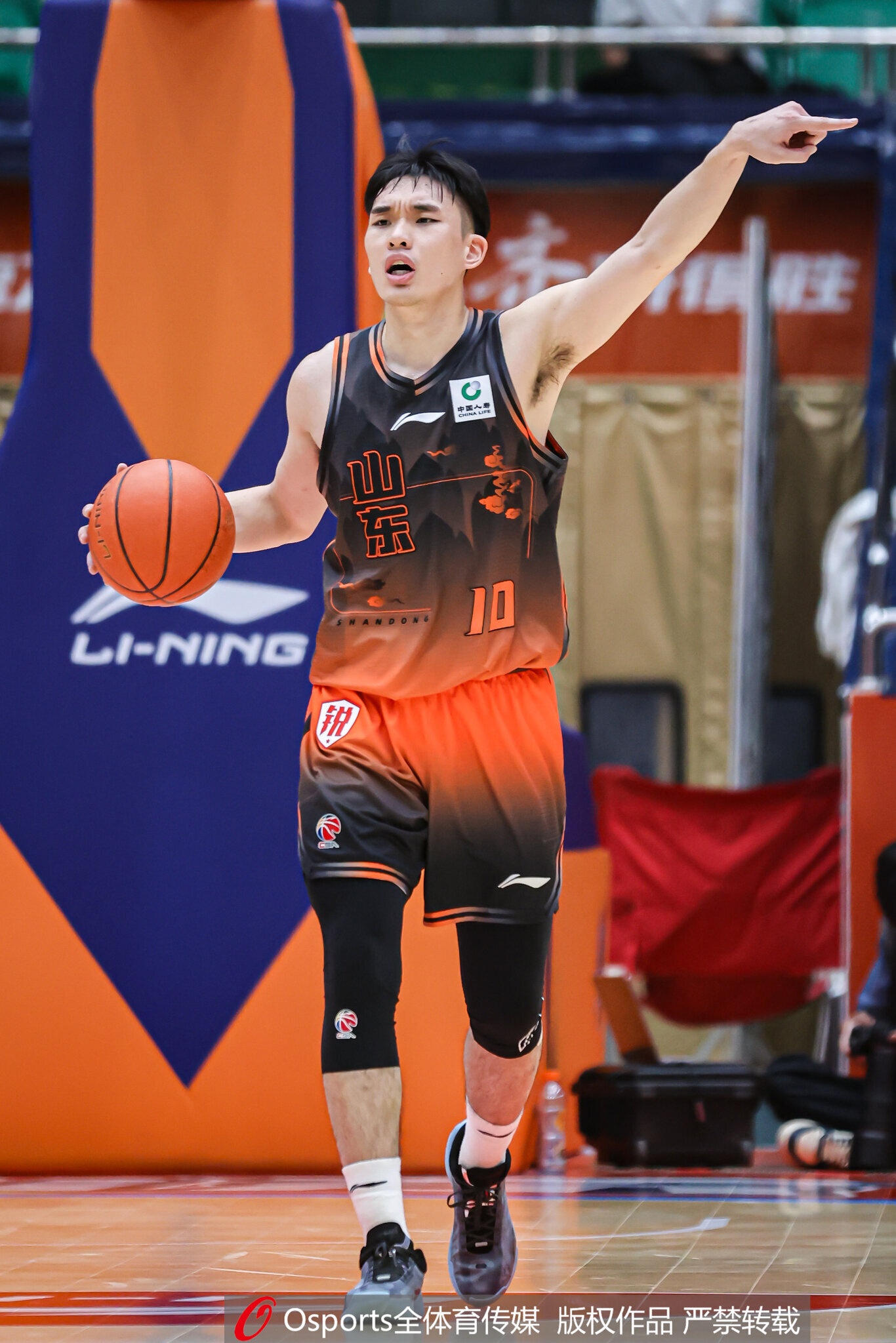状元秀谢智杰被摆上货架,山东高速兜售2024年选秀状元 状元秀谢智杰被摆上货架,山东高速兜售2024年选秀状元