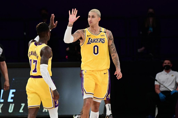 库兹马自曝新秀季卖T恤赚75万 远超底薪一半
