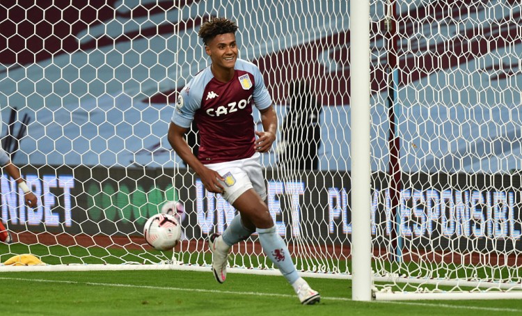 BBC评沃特金斯风波：维拉曾经历类似局面，这次离队将是最深一刀