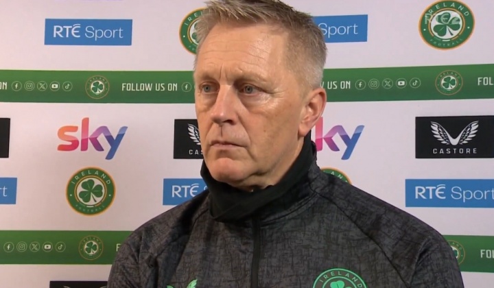 队报：爱尔兰和以色列赛前关系紧张，以色列足协怒斥对方主帅言论